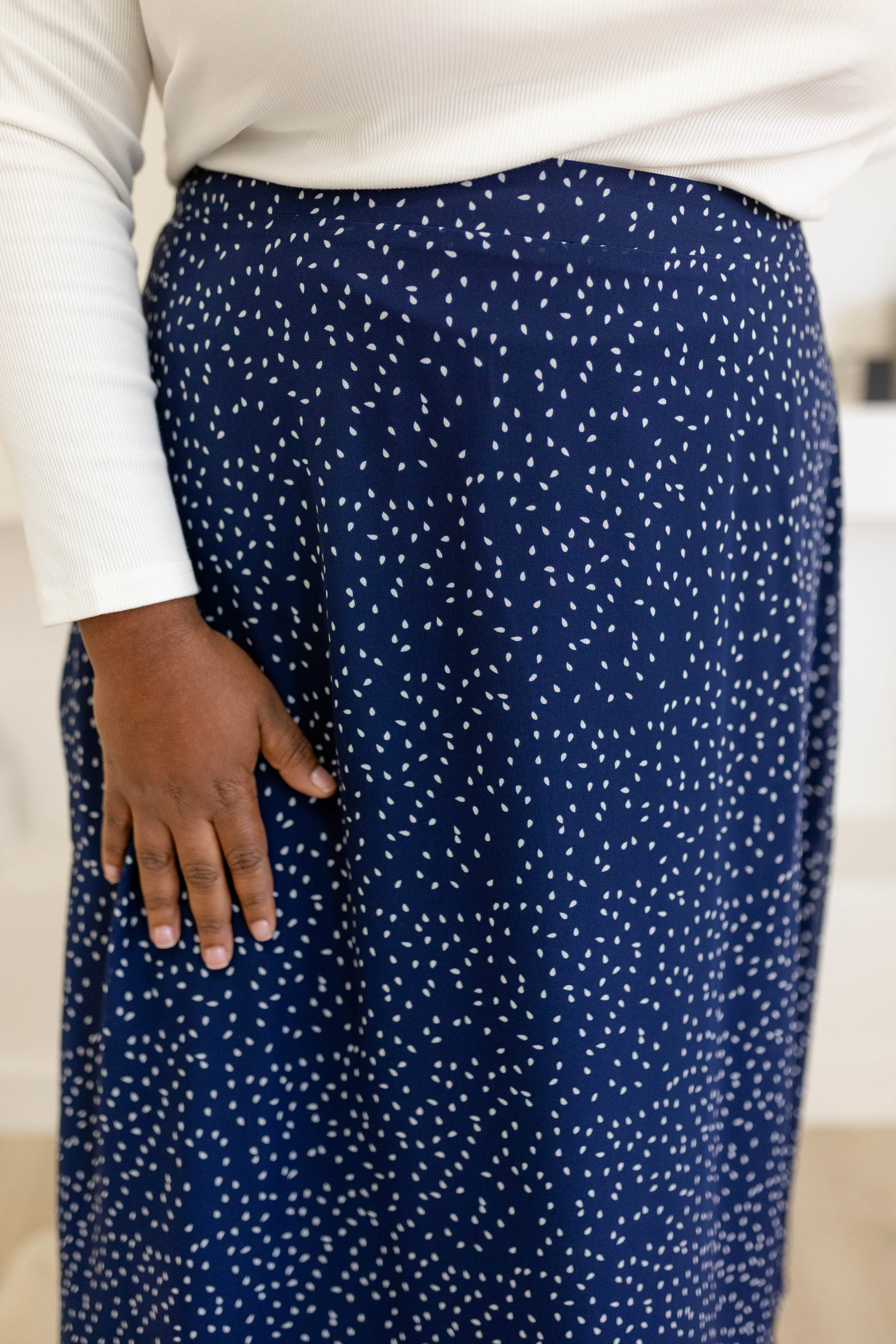 'Annette' Chiffon Midi Skirt in Navy Abstract FINAL SALE